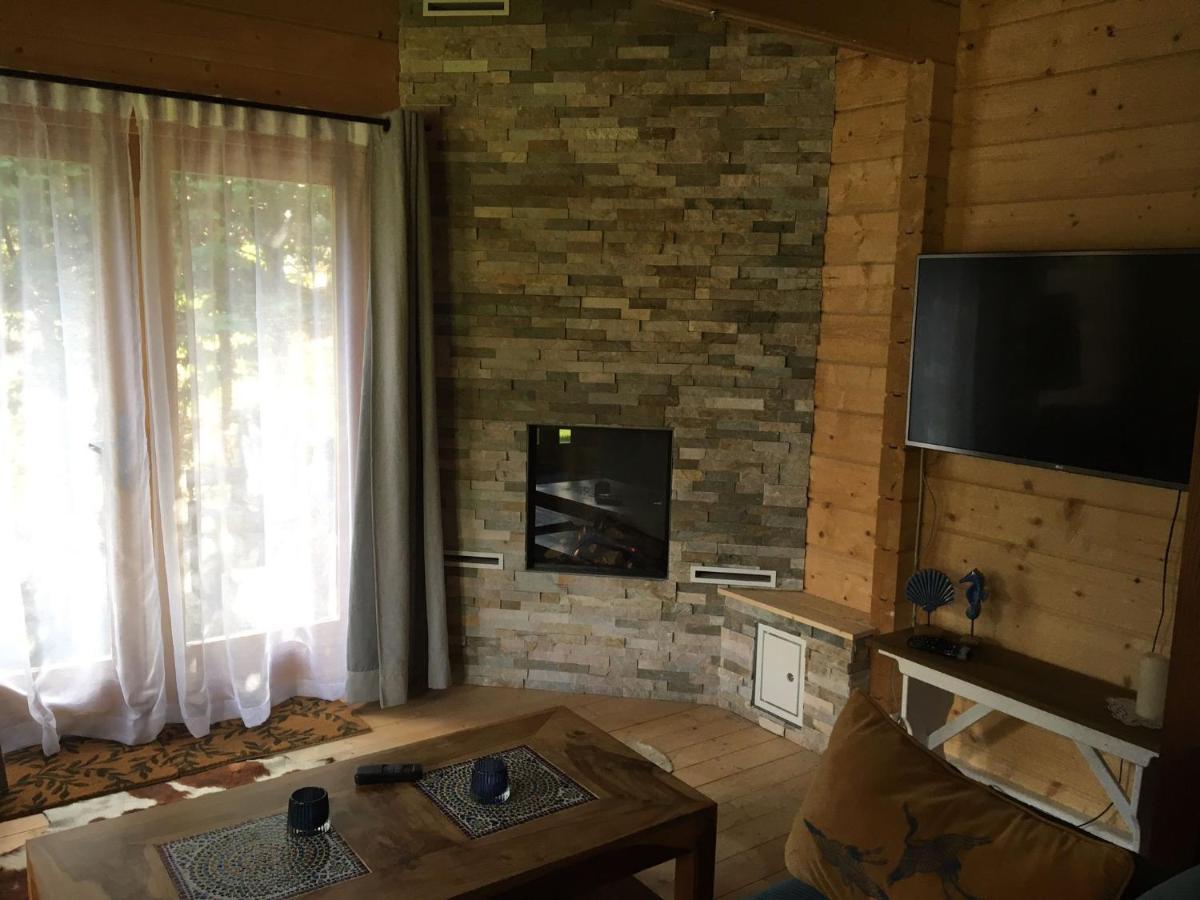 フラウヴェンポルデルChalet Ons Oekjeアパートメント エクステリア 写真