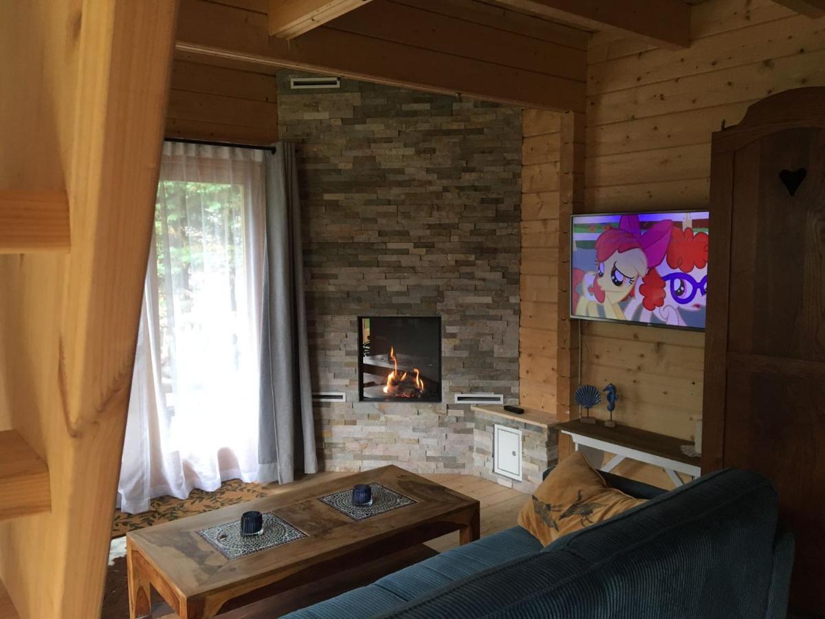 フラウヴェンポルデルChalet Ons Oekjeアパートメント エクステリア 写真